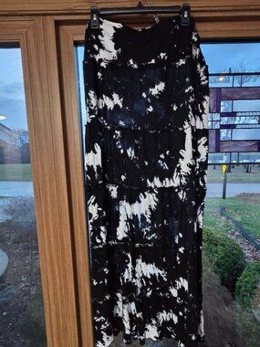 Relativity Long Skirt Size XL - New With Tags